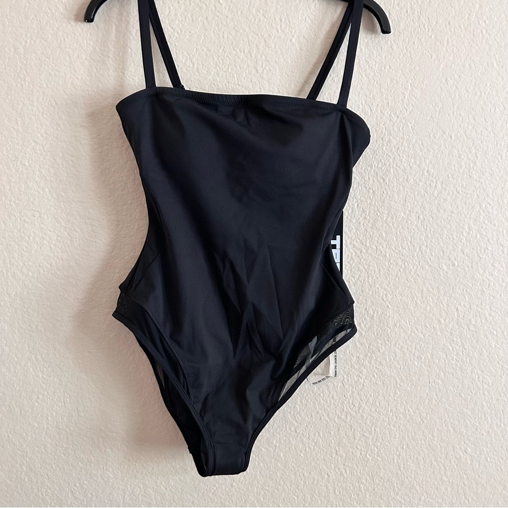 TA3 Squarey Thin Straps Swimsuit